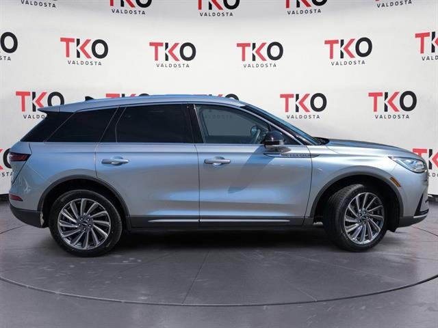 Used 2023 Silver Radiance Lincoln Reserve image 3