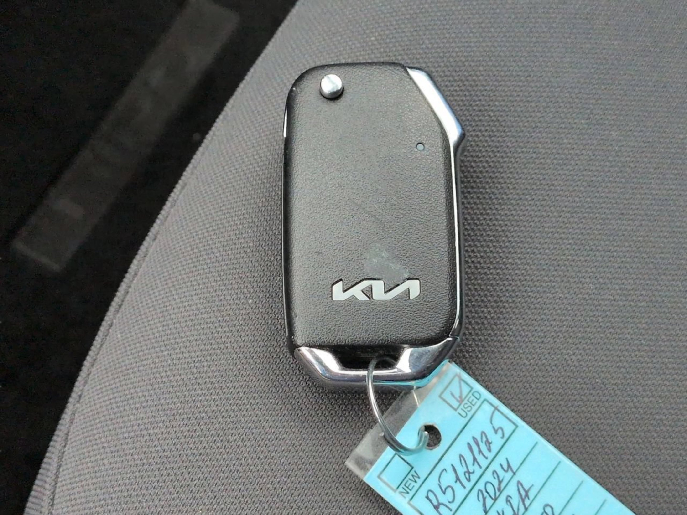 Certified Used 2024 Graphite Gray Kia LX image 25