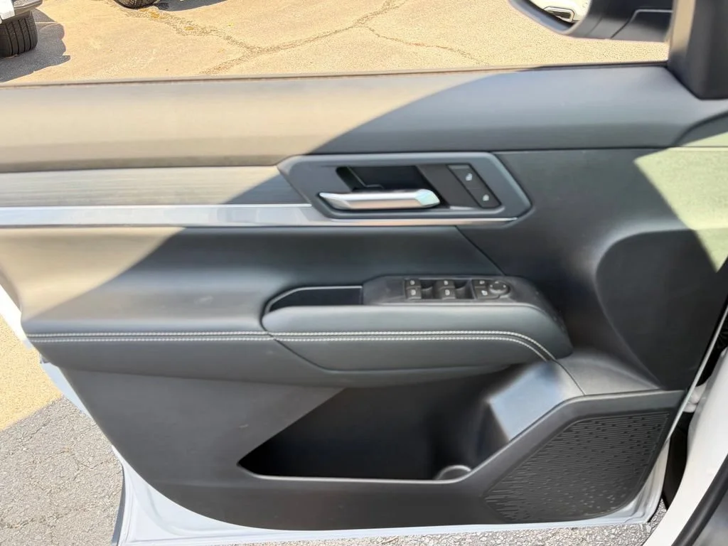 2026 GMC Terrain Elevation - Photo 17