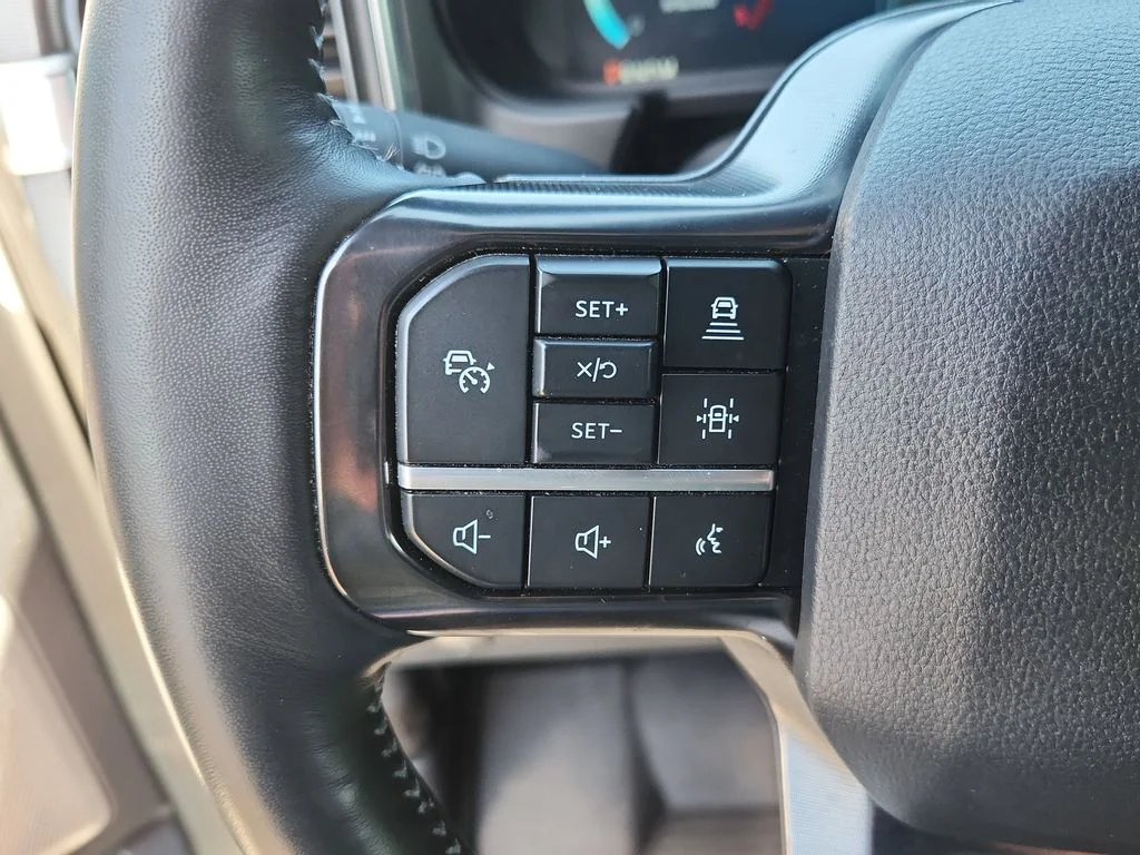 Used 2026 White Ford Platinum image 23