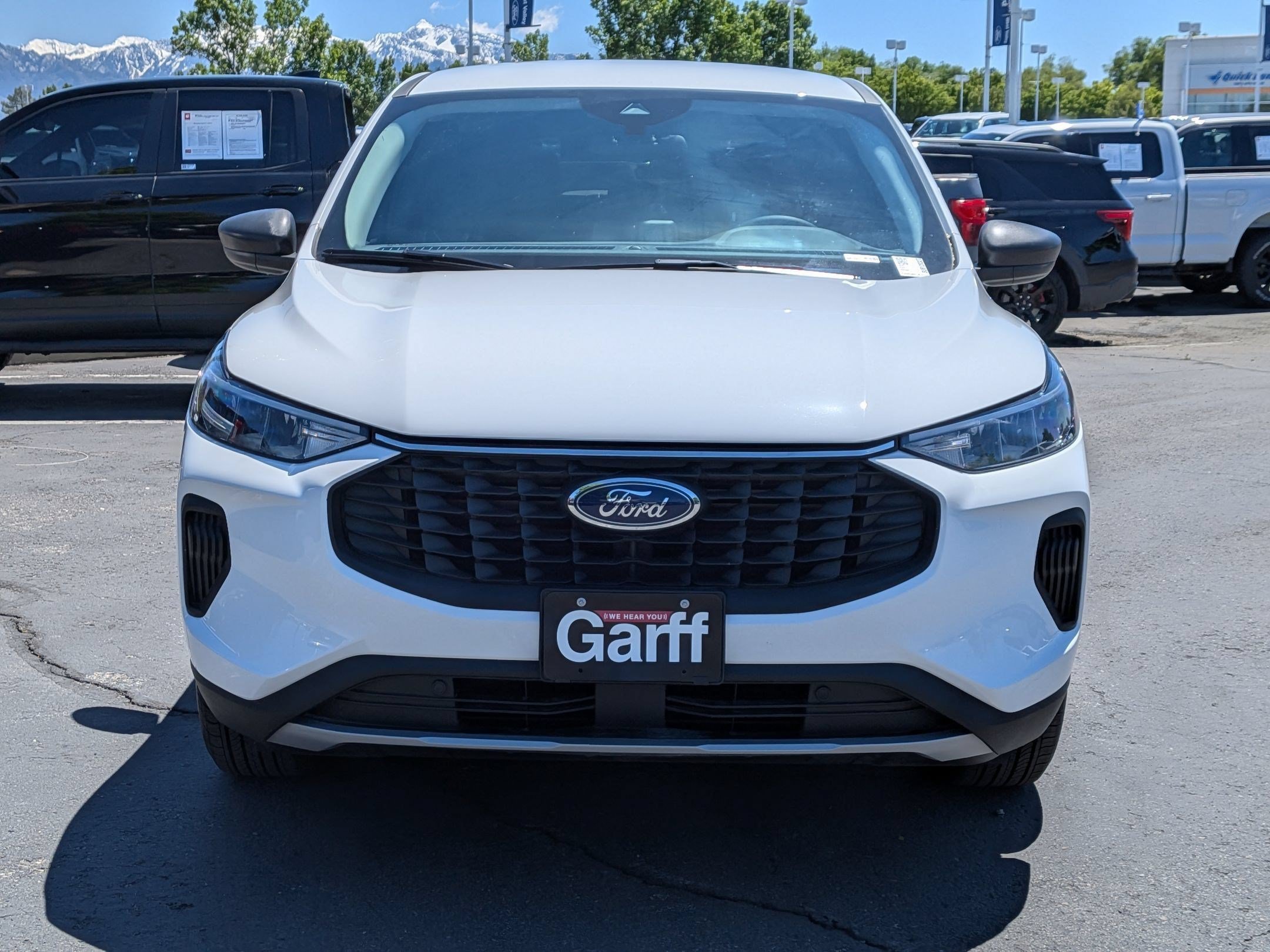 Used 2025 Oxford White Ford Active image 10