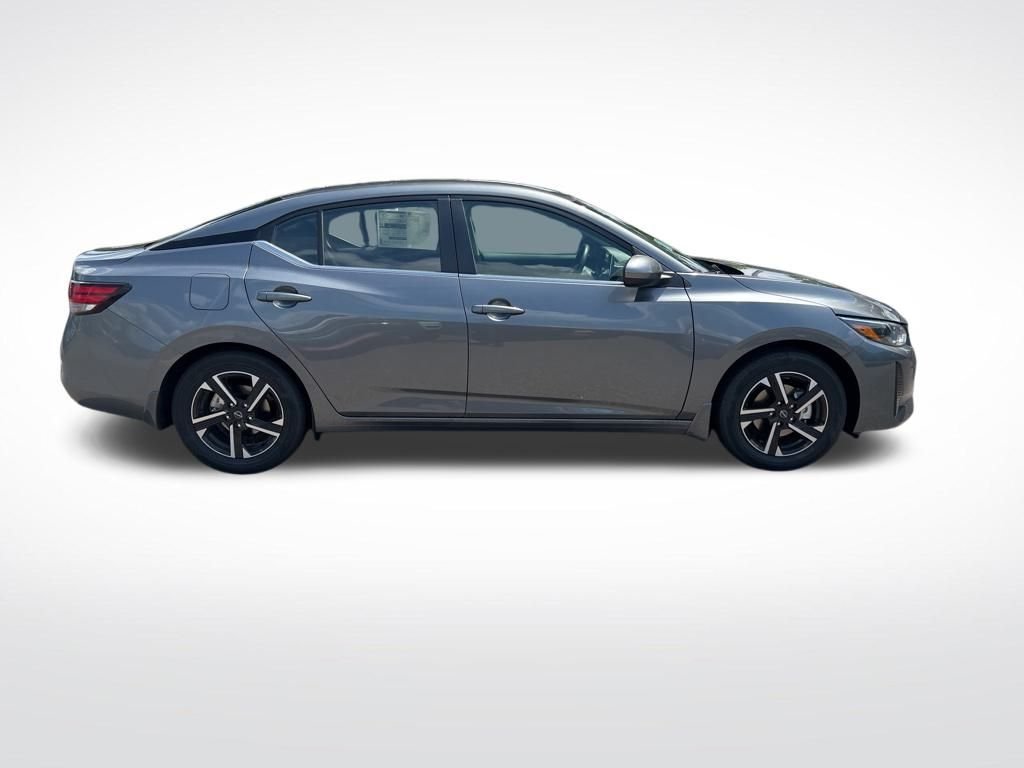 2025 Nissan Sentra SV photo 3