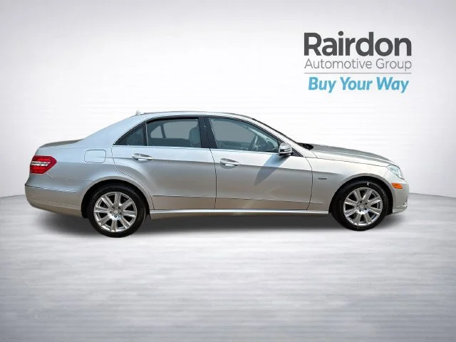 Used 2012 Quartz Blue Metallic Mercedes-Benz E 350 image 8