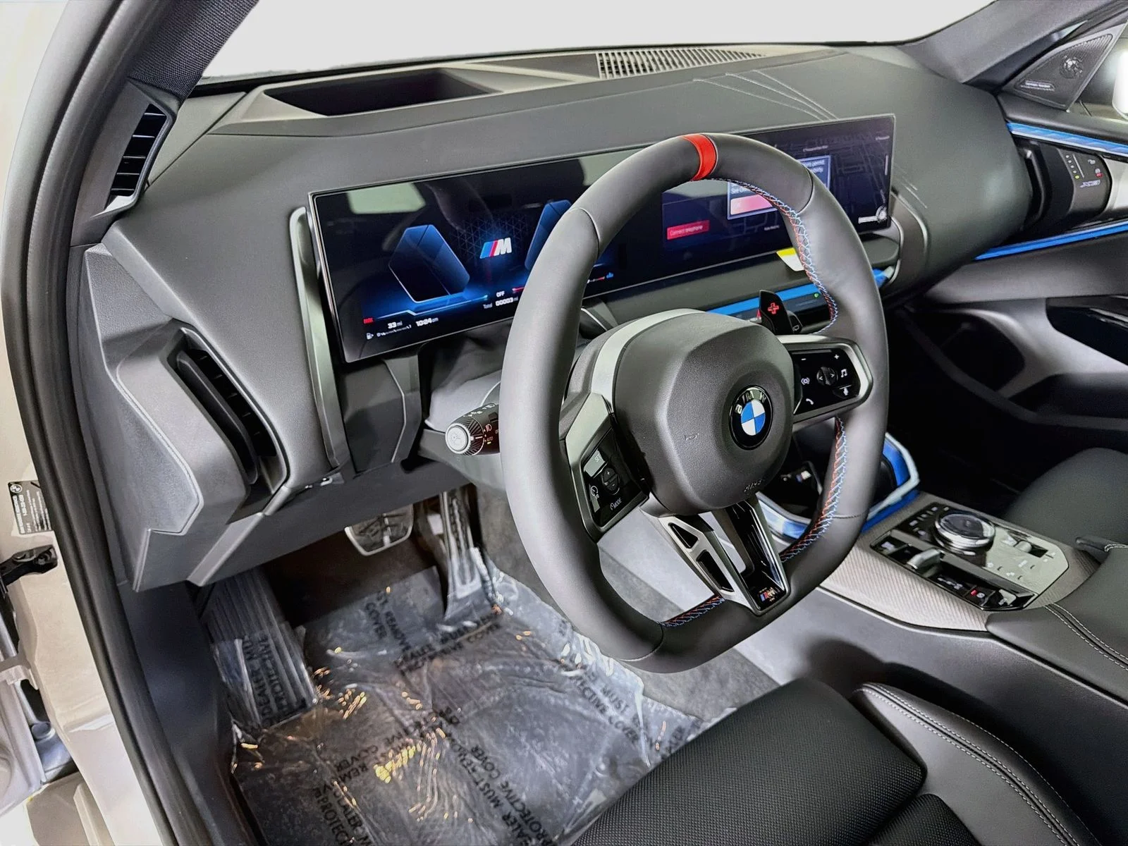 New 2026 Dune Grey Metallic BMW M50 xDrive image 9