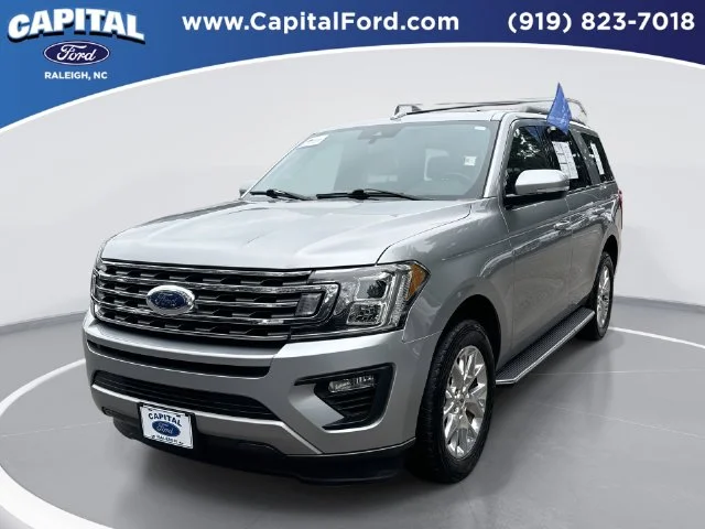 Used 2021 Silver Ford XLT image 1