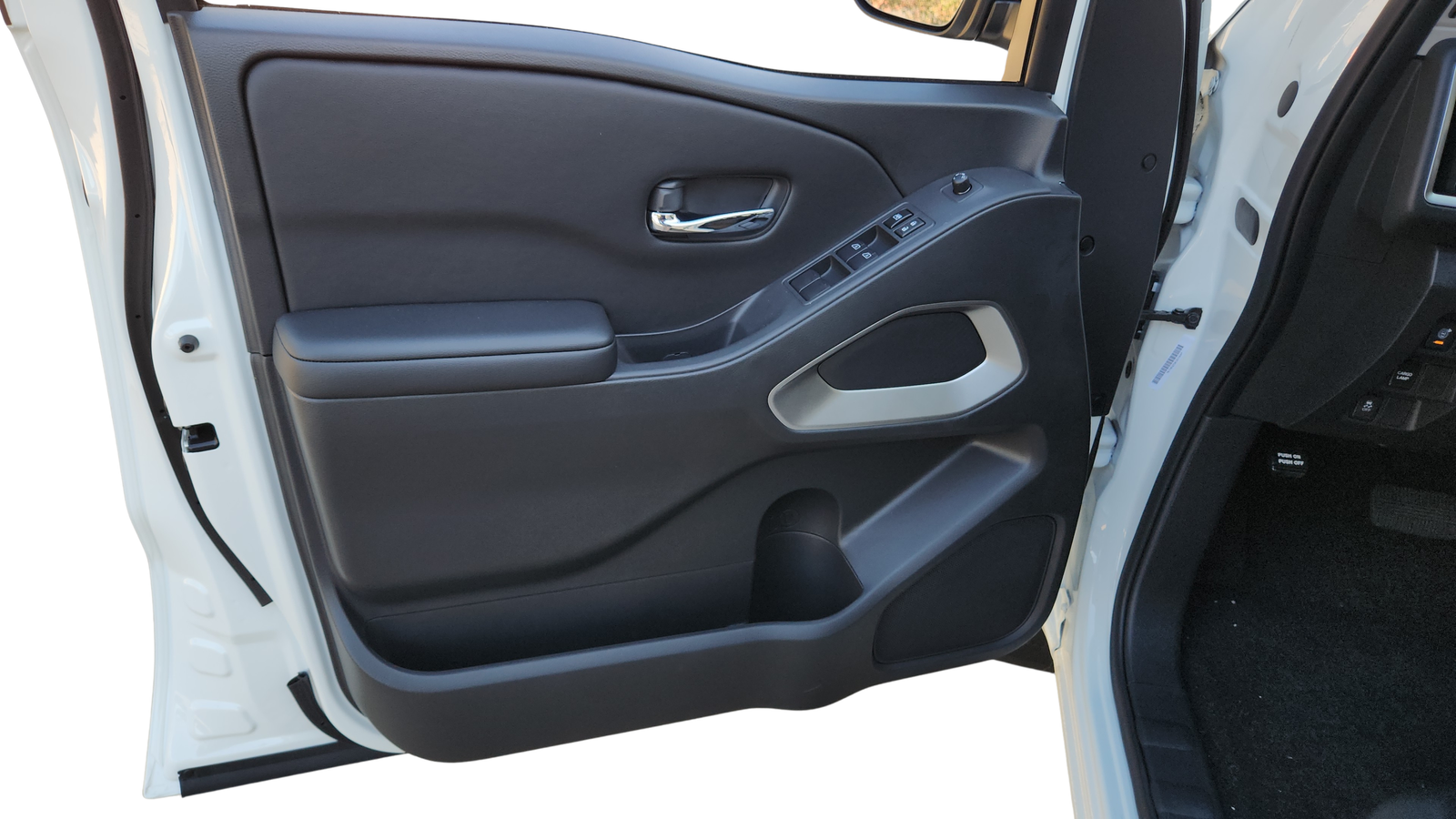 New 2026 Glacier White Nissan Crew Cab SV image 24
