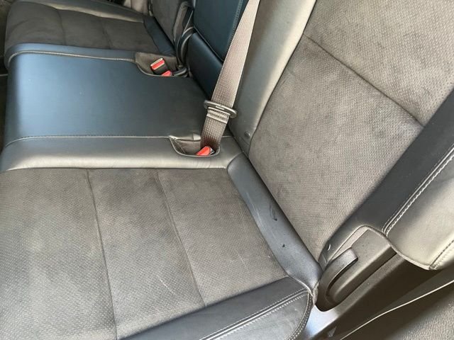 Used 2022 Sting Gray Clearcoat Jeep Laredo X image 38