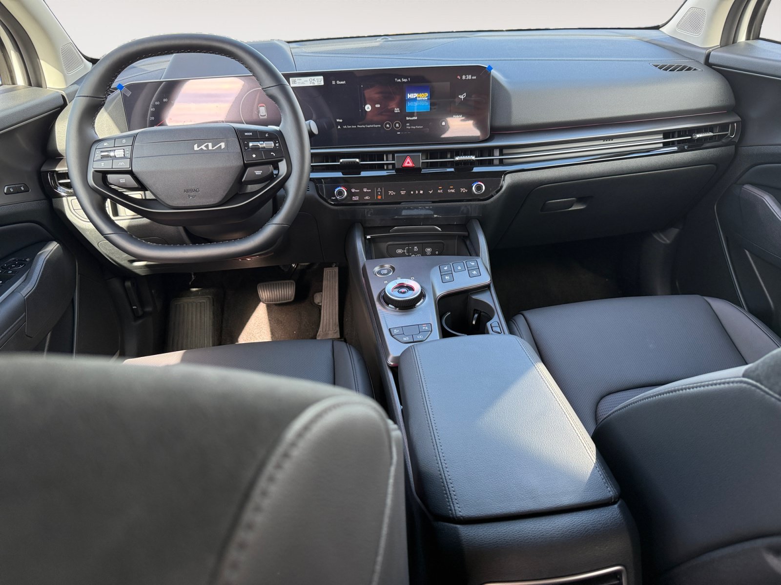 New 2027 Snow White Pearl Kia SX-Prestige image 15
