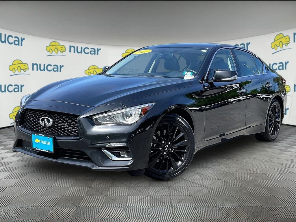Used 2023 Black INFINITI LUXE image 3