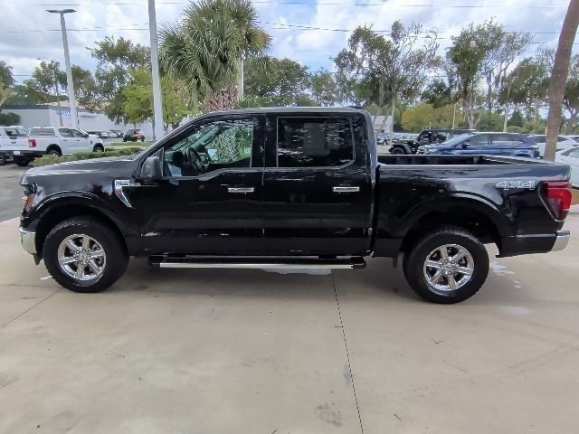 Used 2025 Black Ford XLT image 10