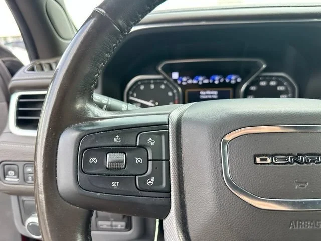 Used 2021 CAYENNE RED TINTCOAT GMC Denali image 41