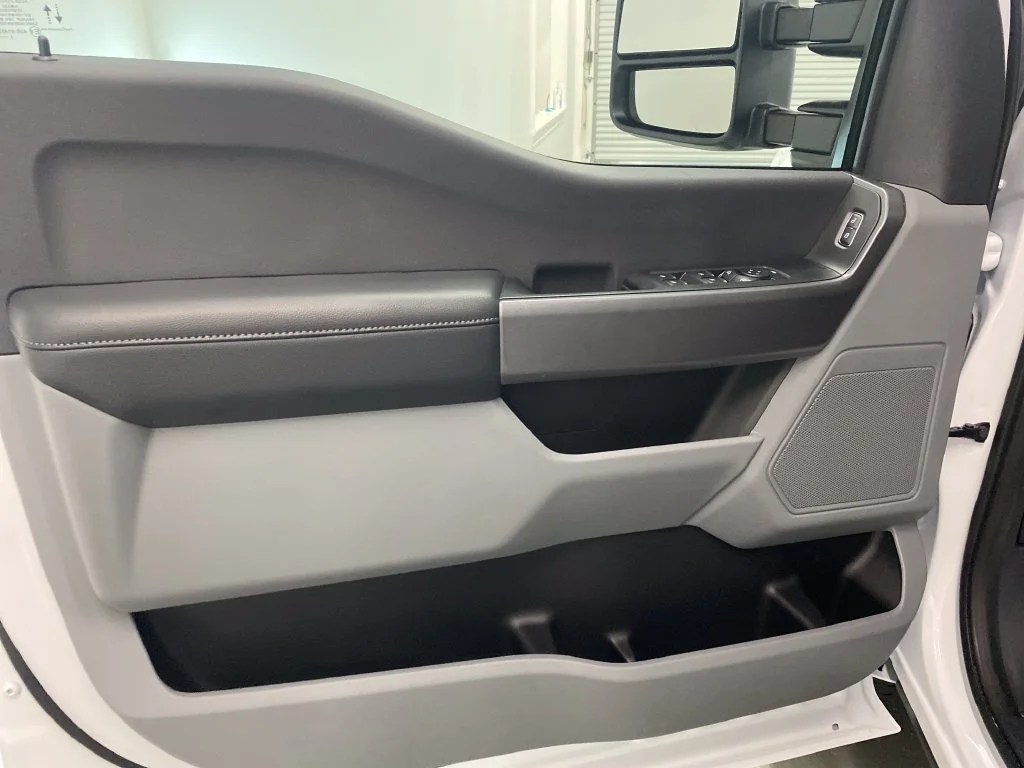 New 2027 White Ford XL image 11