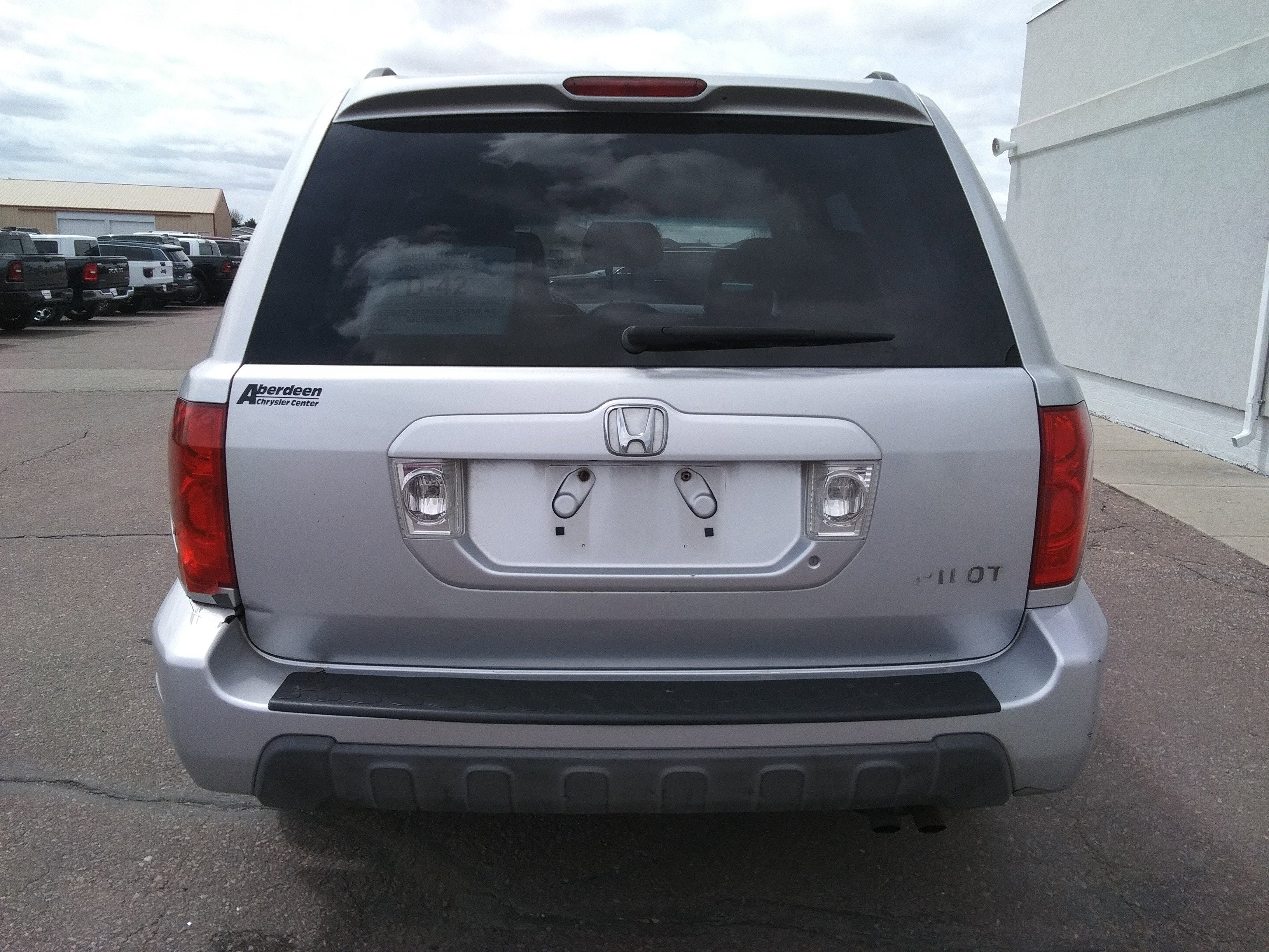Used 2004 Silver Honda EX-L image 6