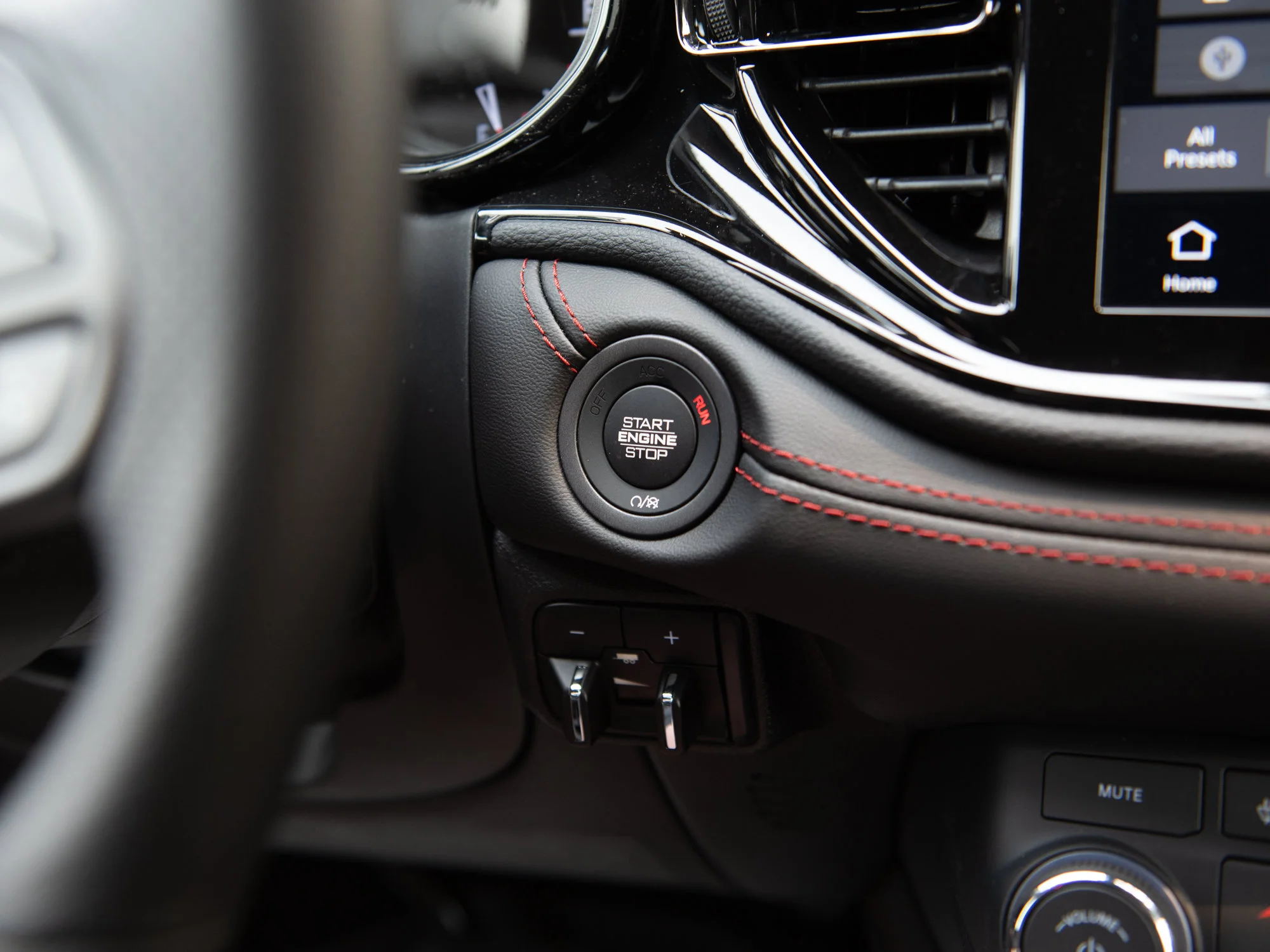 New 2026 Grey Dodge GT Plus HEMI V8 AWD* image 15