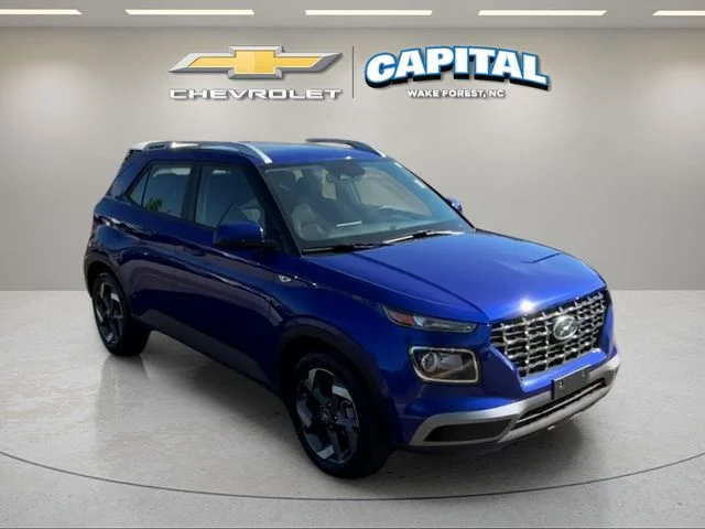 Used 2025 Blue Hyundai SEL image 7