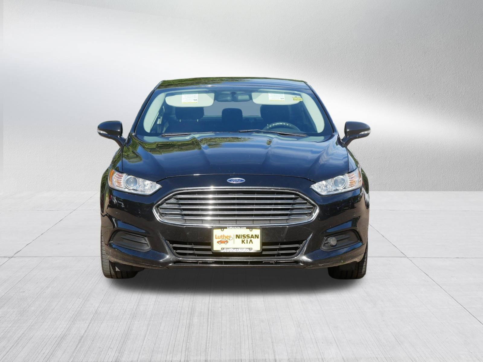 Used 2015 Ford Fusion SE with VIN 3FA6P0H75FR280035 for sale in Inver Grove Heights, MN