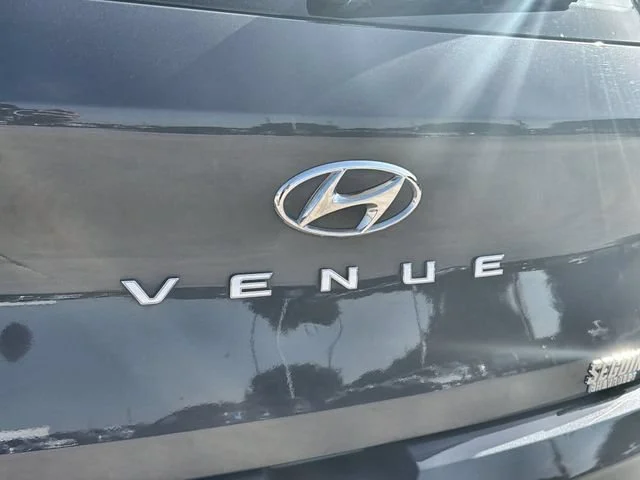 2025 Hyundai Venue SEL - Photo 30