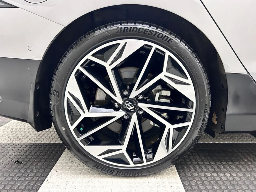 Used 2023 Silver Hyundai Limited image 8