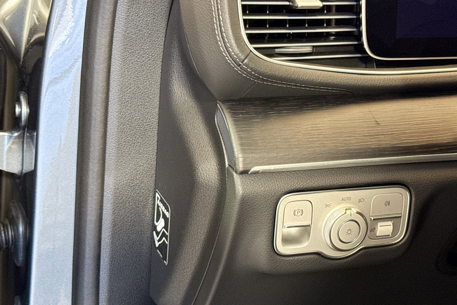 New 2026 Selenite Grey Metallic Mercedes-Benz GLS 450 image 10
