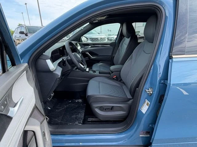 New 2026 Monterey Blue Pearl Volkswagen 2.0T SE R-Line Black image 8