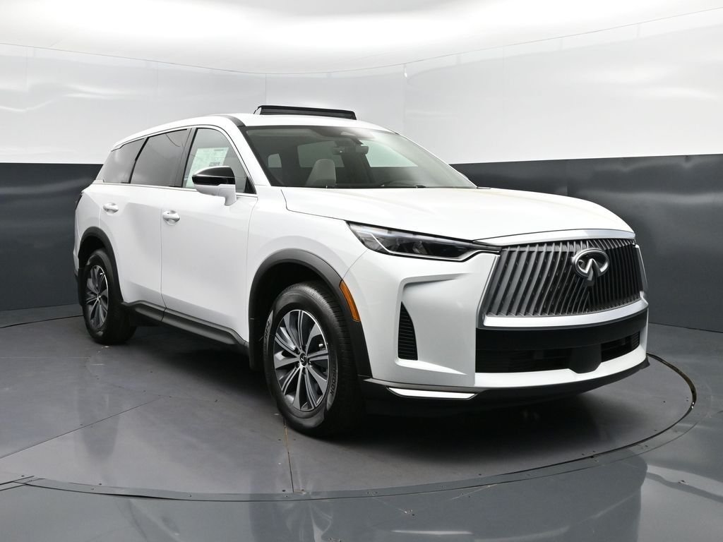 Certified Used 2026 White INFINITI PURE image 9