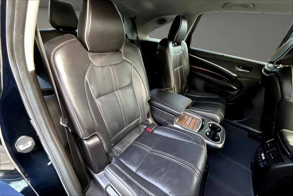 Used 2020  Acura Advance image 27