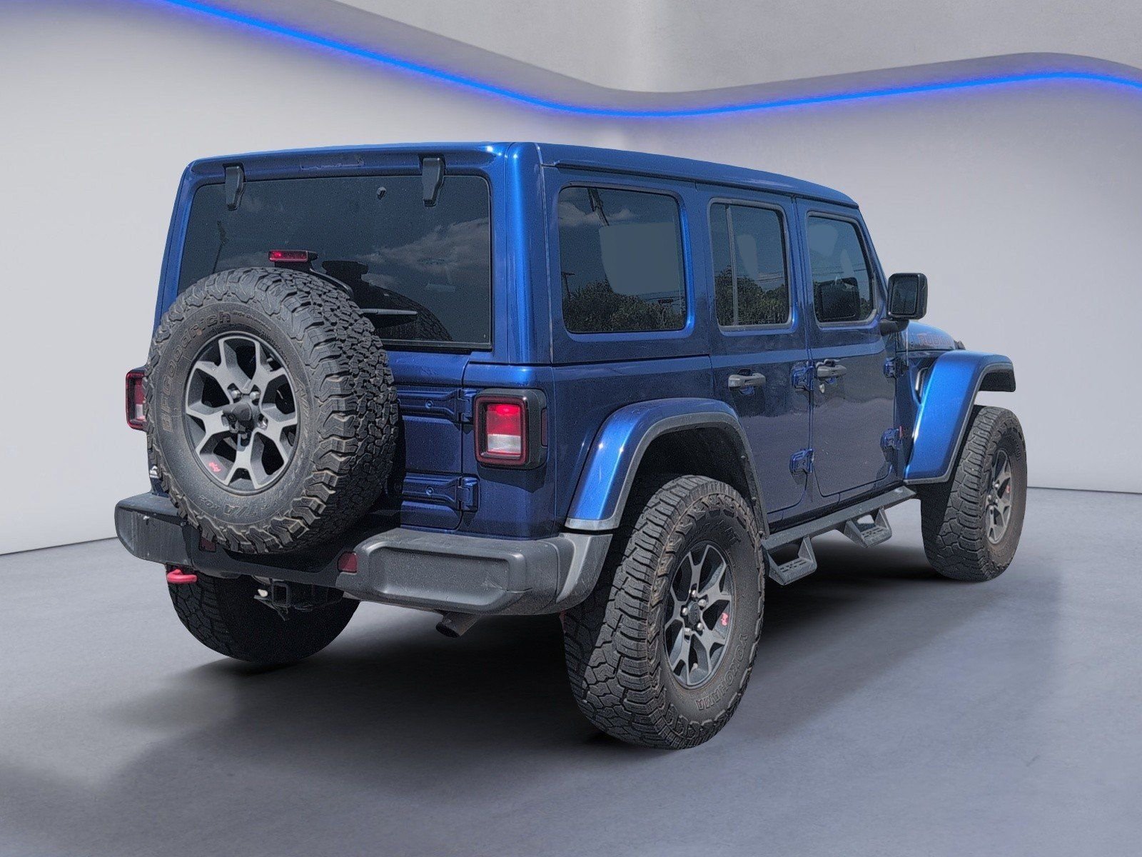 Used 2019 Blue Jeep Unlimited Rubicon image 3