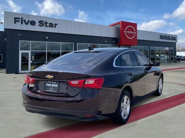 Used 2021 Red Chevrolet LS image 6
