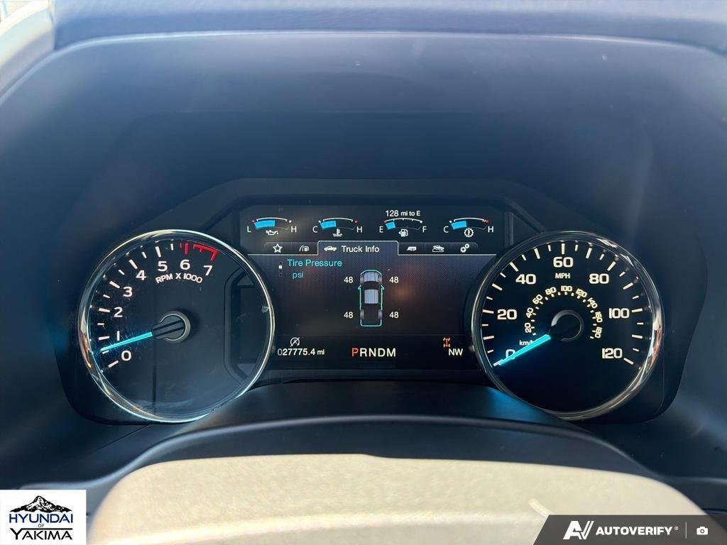 Used 2019  Ford LARIAT image 15