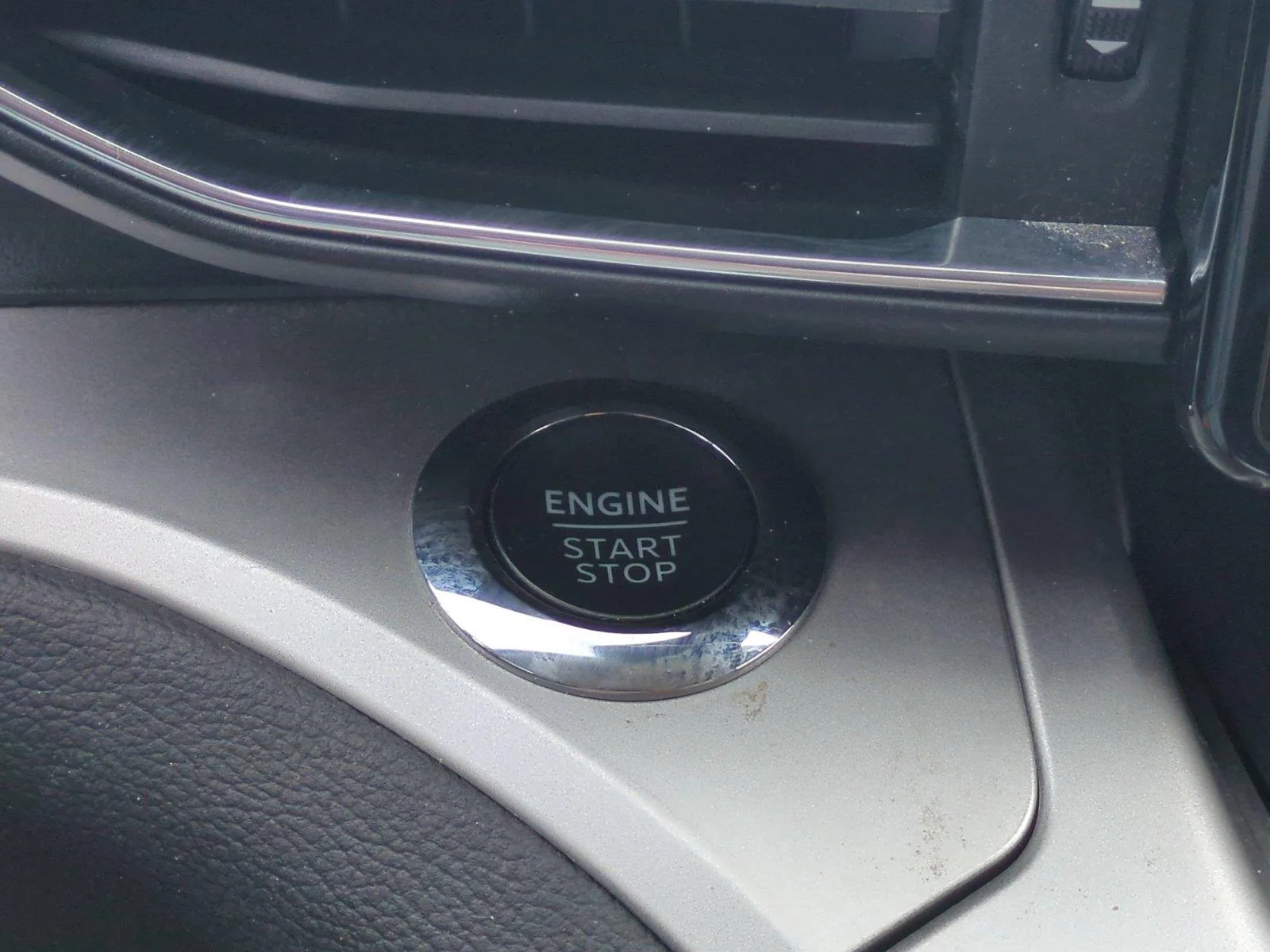 Used 2022 Oxford White Ford XLT image 31