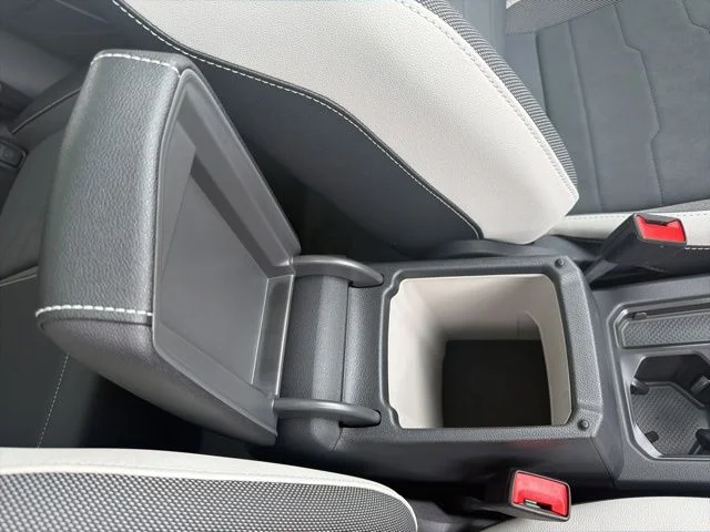 New 2026 Monument Gray Volkswagen 1.5T SE image 34
