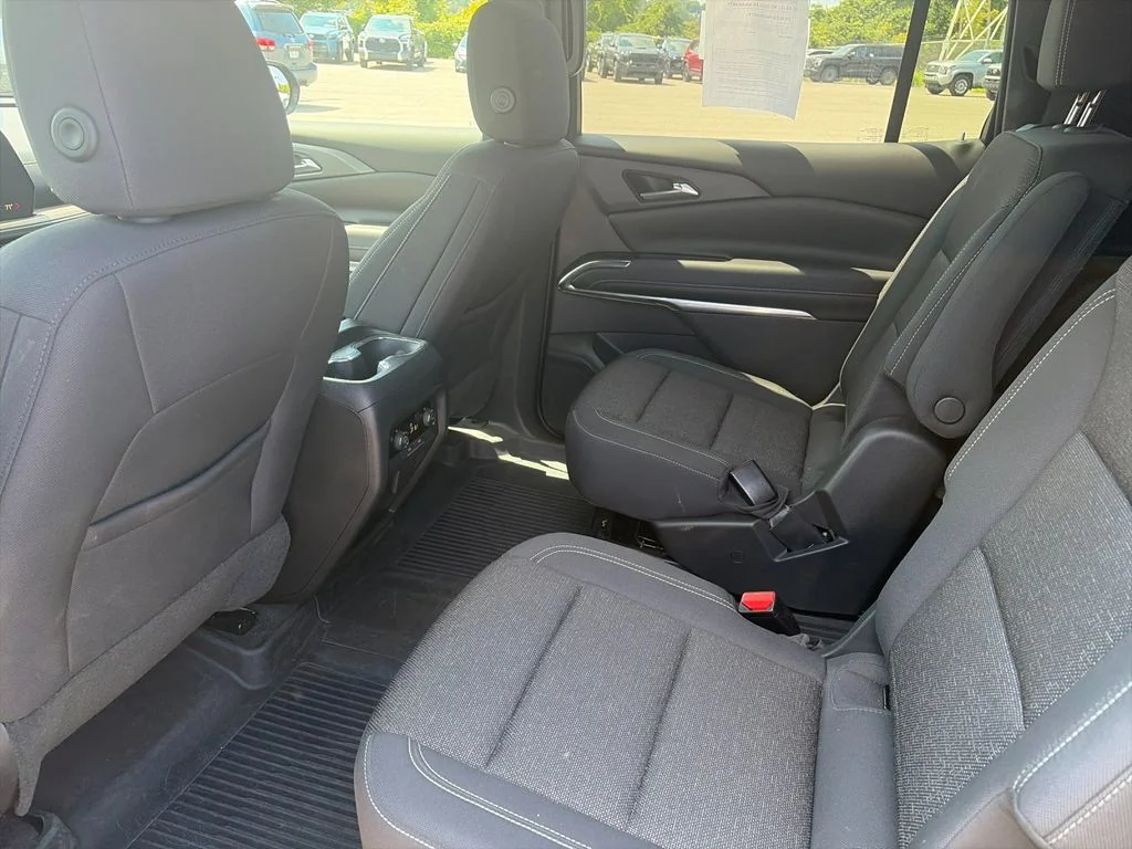 Used 2025 Black Chevrolet LT image 14