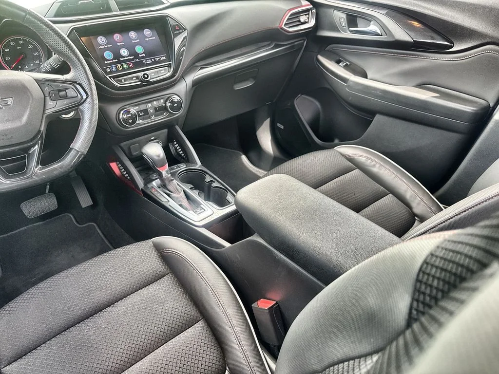 Used 2022 Black Chevrolet RS image 20