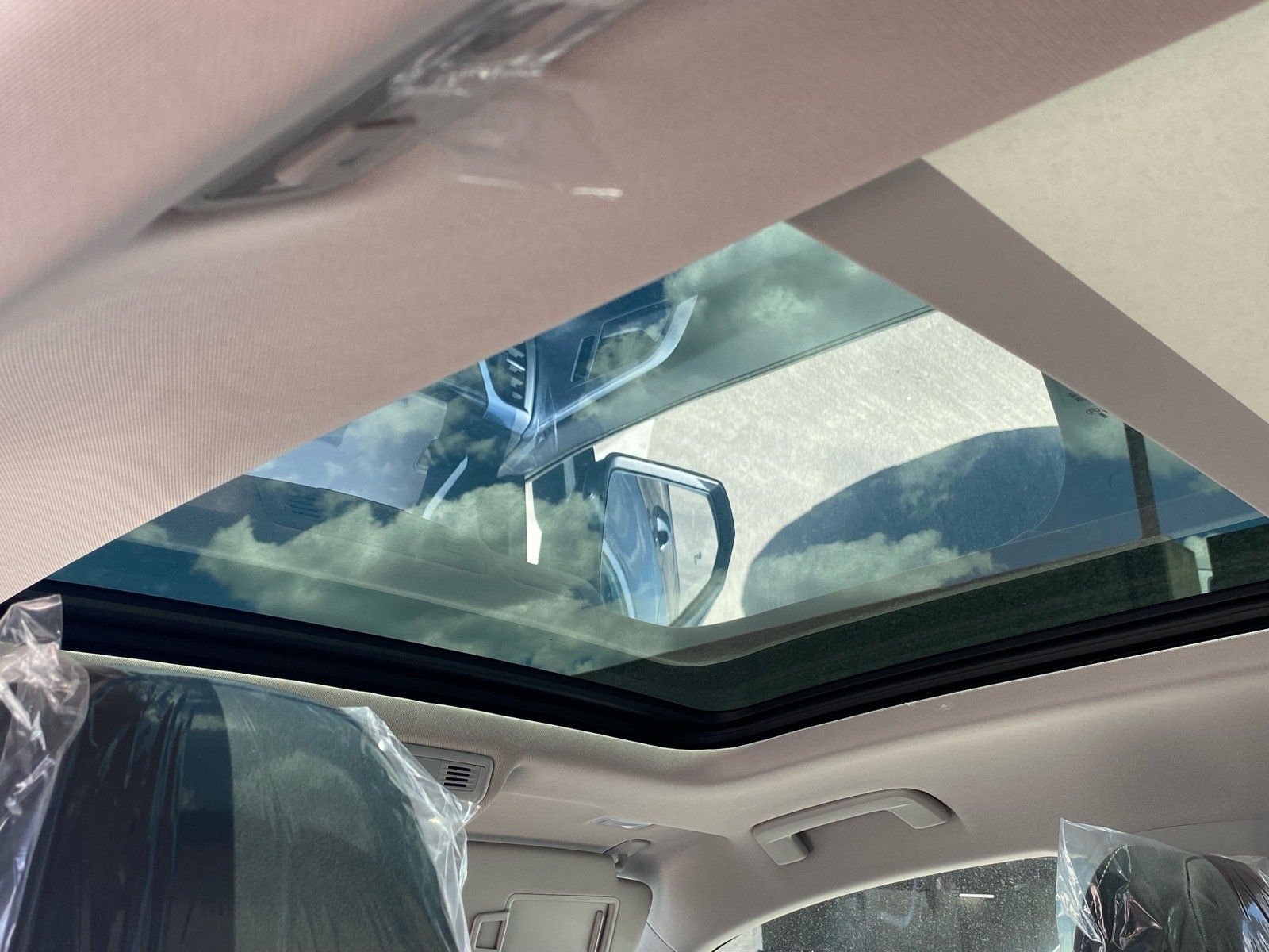 New 2026 Gray Volkswagen 1.5T SE image 12