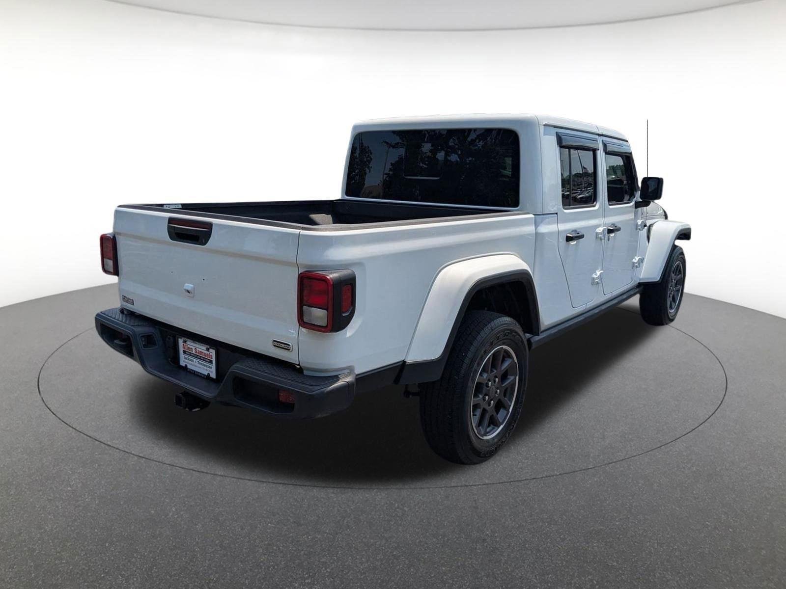 Used 2021 Bright White Clearcoat Jeep Overland image 4