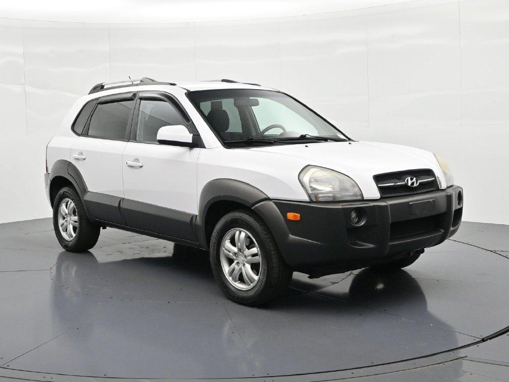 Used 2006 White Hyundai Limited image 4