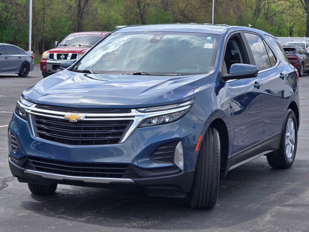 Certified Used 2024 Lakeshore Blue Metallic Chevrolet LT image 5