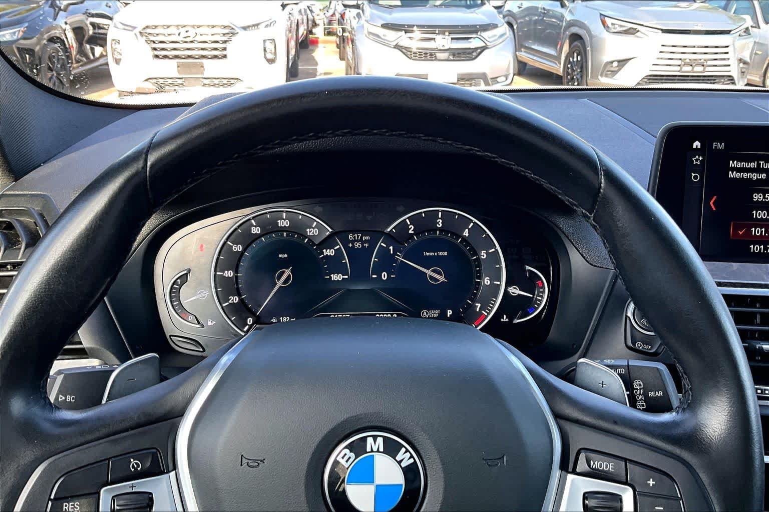 Used 2018 Alpine White BMW xDrive30i image 25