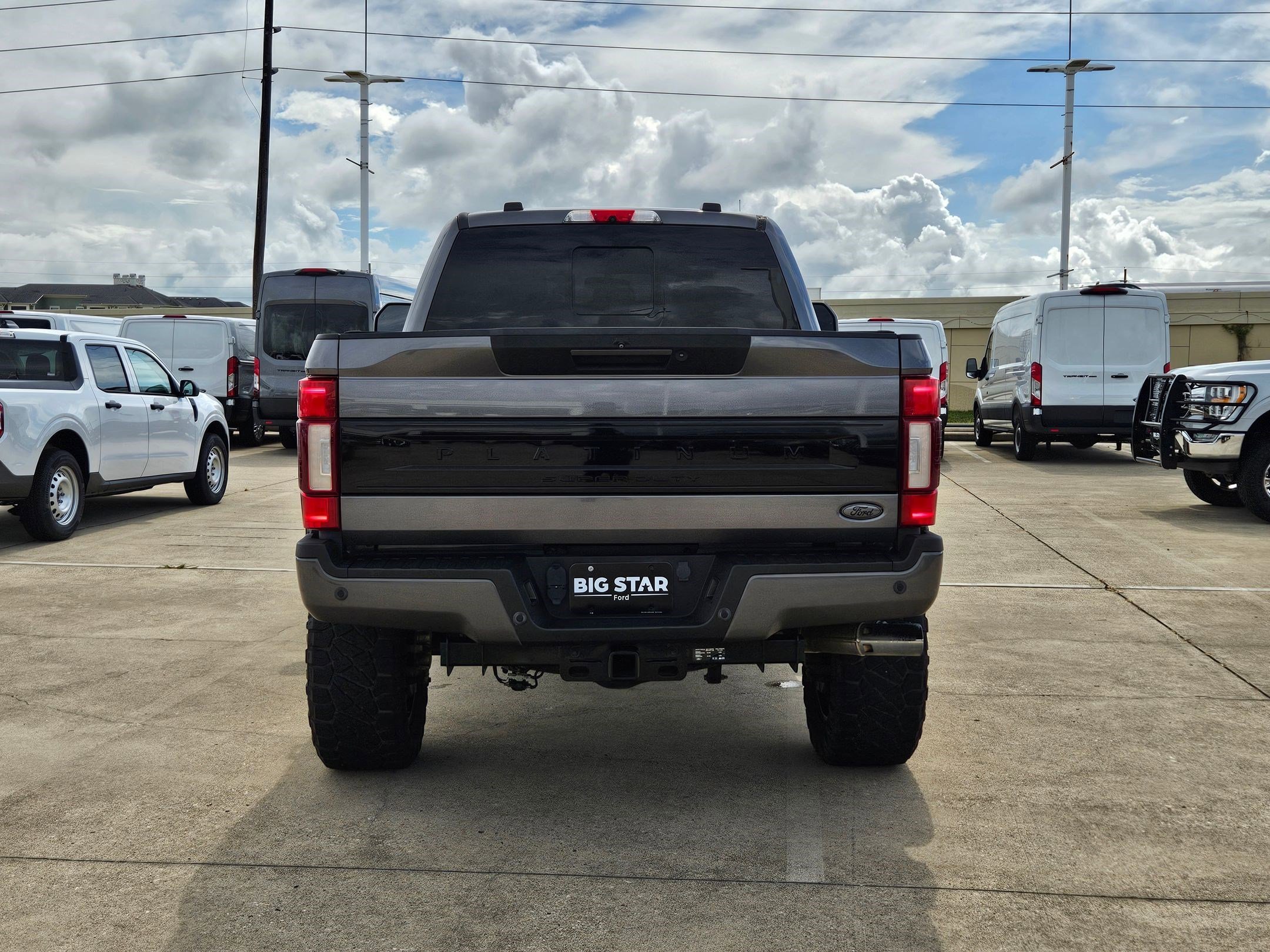 Used 2021 Carbonized Gray Metallic Ford Platinum image 4