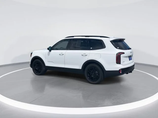 Used 2024 White Kia SX X-Line image 5