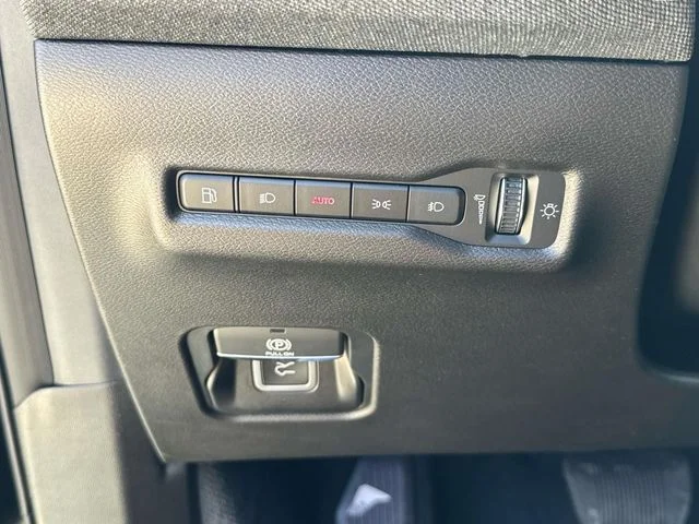 New 2026 Black Jeep Laredo image 22
