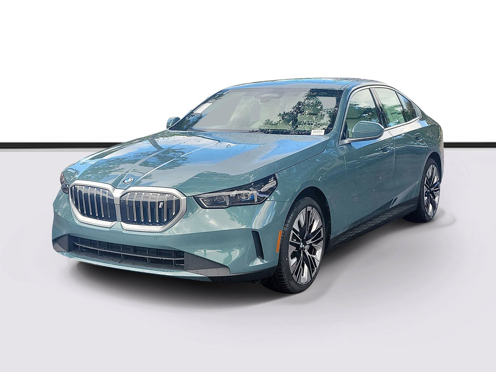 New 2026 Cape York Green Metallic BMW eDrive40 image 2