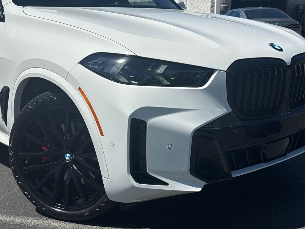 Used 2024 White BMW sDrive40i image 6
