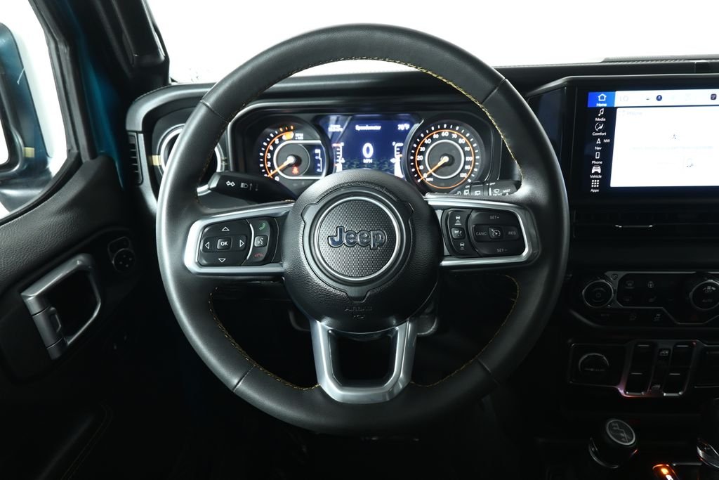 2024 Jeep Wrangler 4-Door Sahara - Photo 16