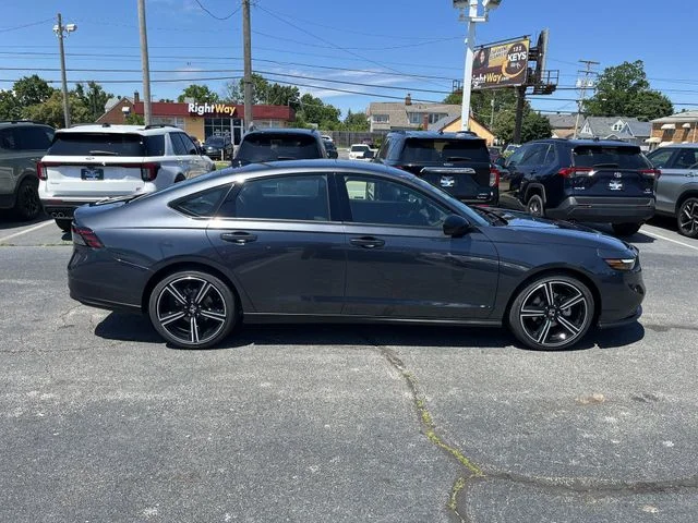 New 2026 Meteorite Gray Metallic Honda SE image 11