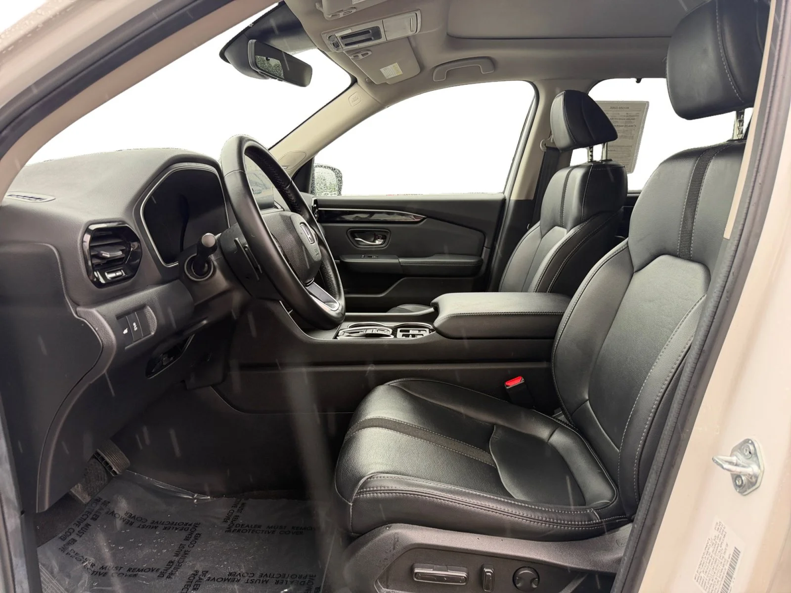 Certified Used 2024 White Honda Touring image 8