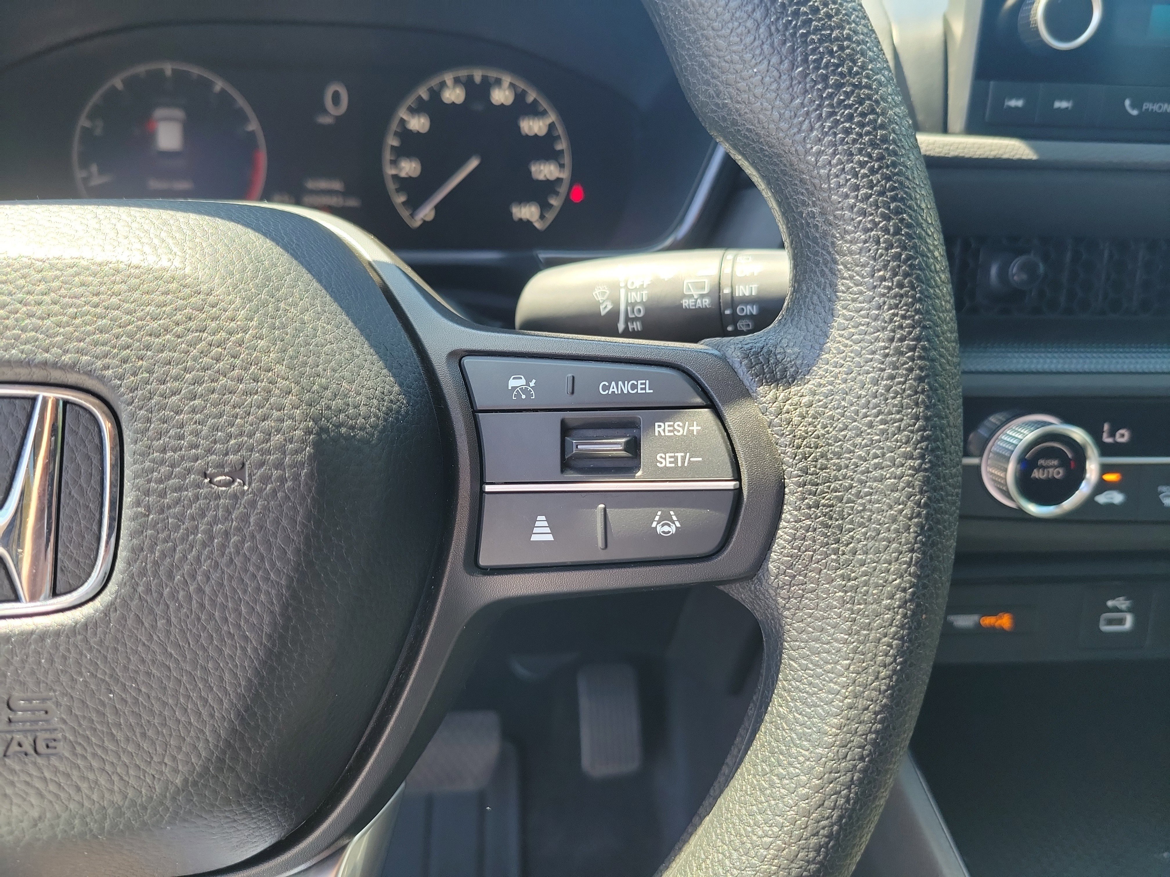 2025 Honda CR-V LX - Photo 45