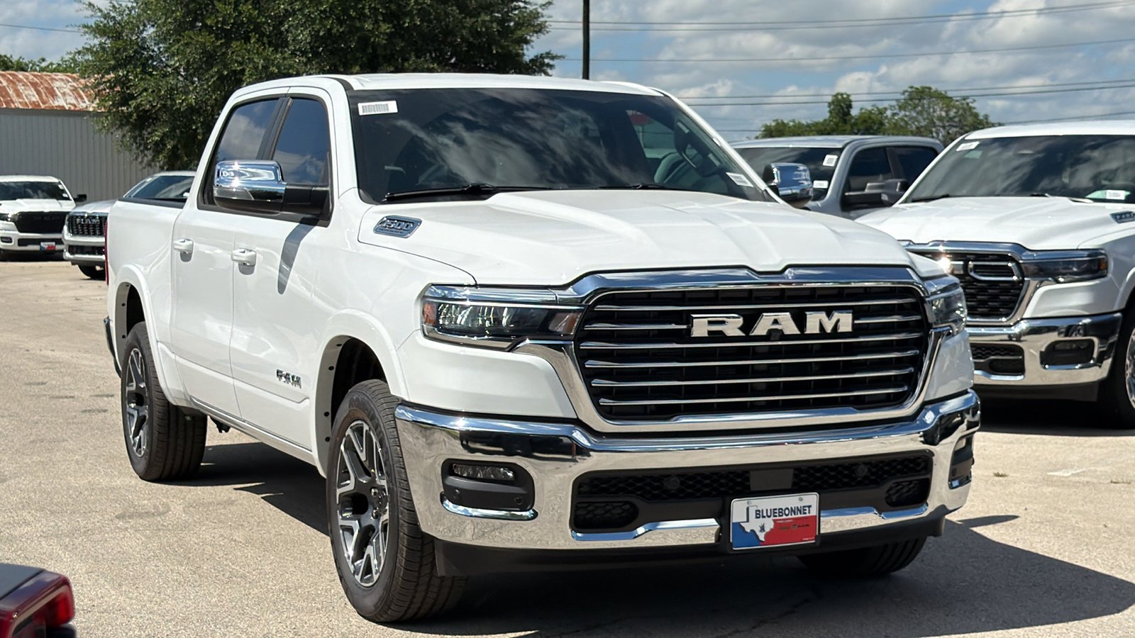 New 2026 Bright White Clear-Coat Exterior Paint RAM Laramie image 3