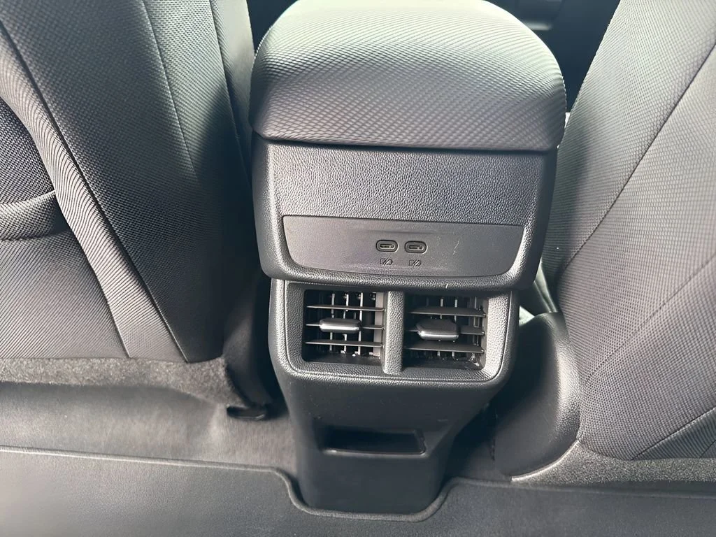 Used 2026 Mosaic Black Metallic Chevrolet LT image 28