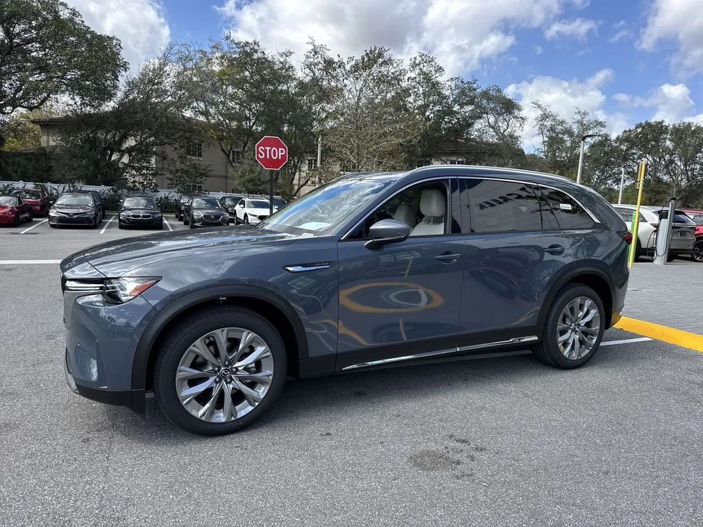 New 2026 Polymetal Gray Metallic Mazda 3.3 Turbo Premium Plus AWD image 10
